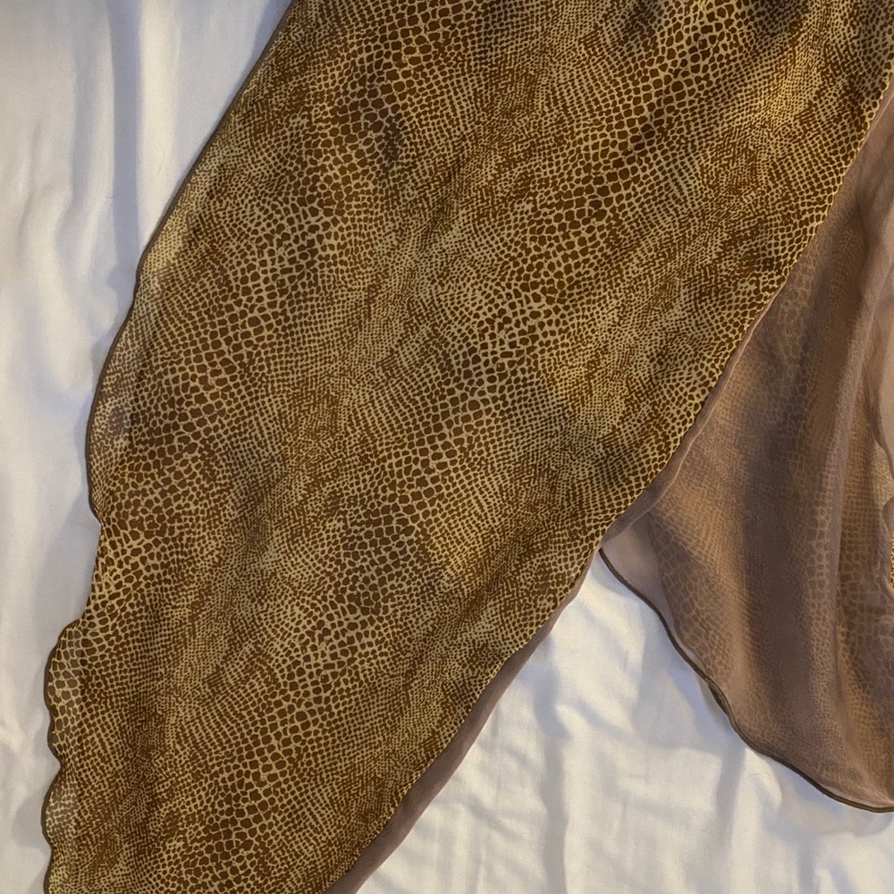 GIRAFFE PRINT SCARF
